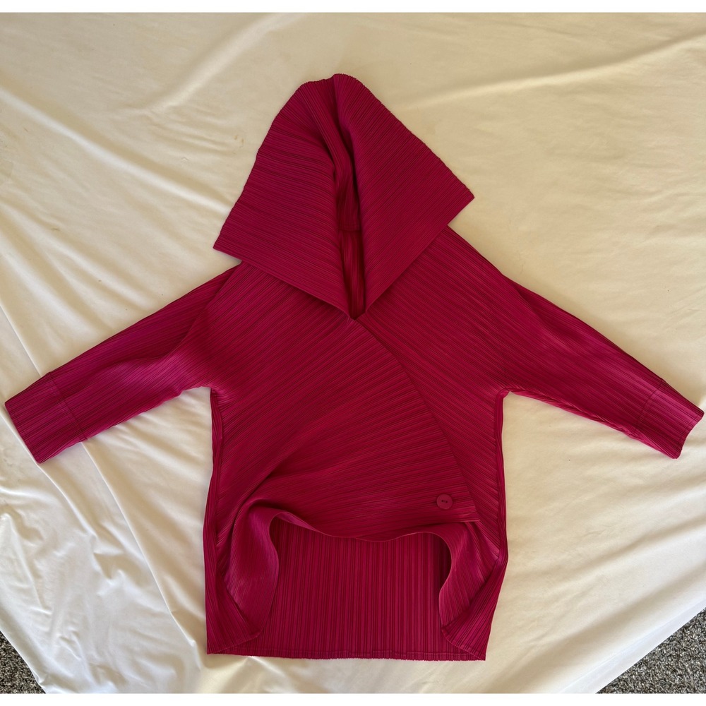 Vanite Couture Magenta Pink Pleated Wrap Top Hooded Shawl Collar Asymmetrical